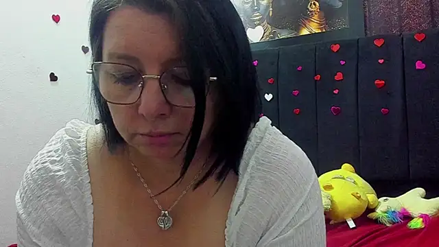 Czat XXX na żywo – Evaaross_2345
