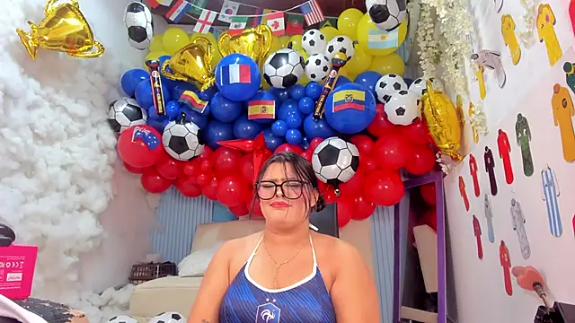Chatroom XXX en direct de Danniela18_