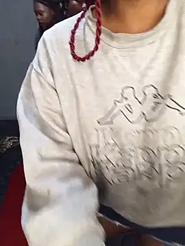Chat +18 de BabeShanty08 ao vivo