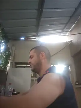 Saddamzaid1985 – Naživo XXX chat