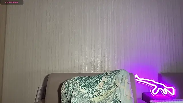 XXX chat uživo modela Travis_Gracile