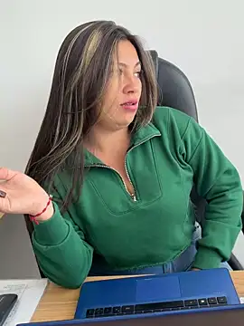 XXX chat uživo modela LIZ-06_
