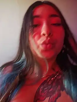 sweetcoralinee's Live XXX Chat