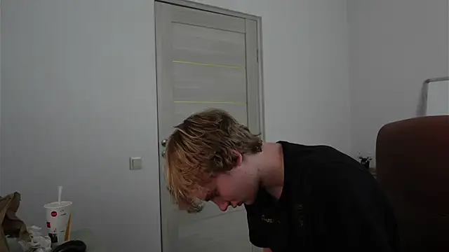 Dave_Redmond – Naživo XXX chat