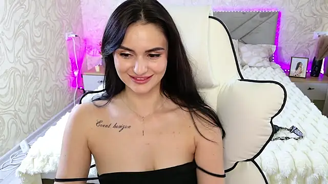 XXX chat uživo modela MilaaSweety