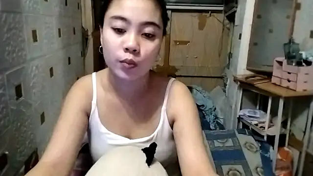 MatildaJanik Chat XXX in diretta