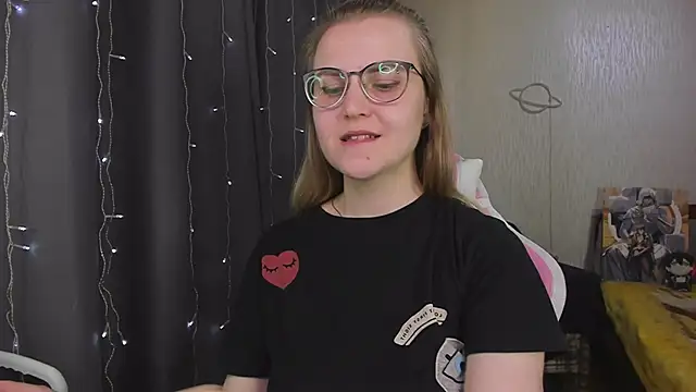 MissBrightShine Live XXX-chat