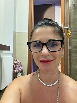 Eva_Pearl: απευθείας συνομιλία ΧΧΧ