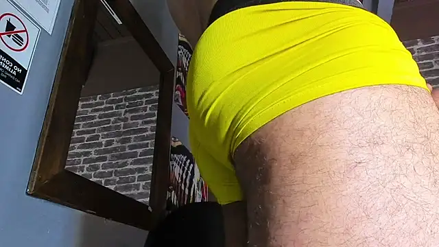 Chatroom XXX en direct de Daniel_huge22