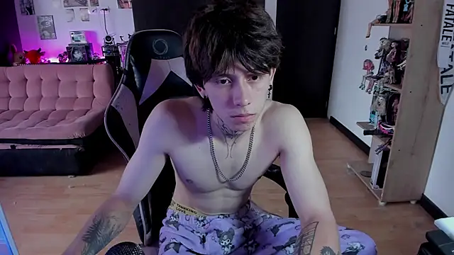 xIce_Boy Live XXX-chat