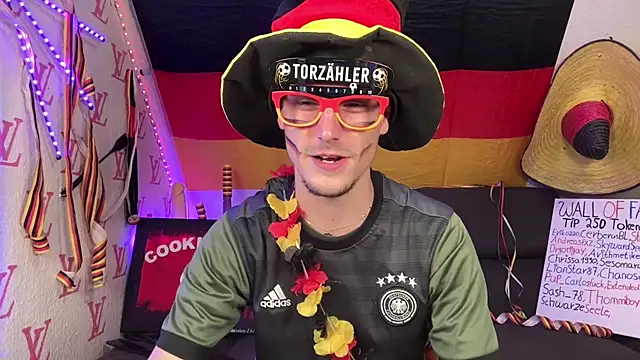 Cookieboy88 Live XXX Chat