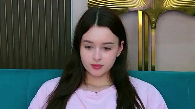 EvaSwen 라이브 XXX 채팅