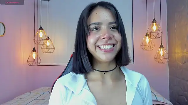 Magic_oliviah's Live XXX Chat