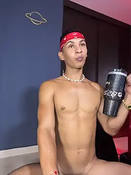 Chat XXX Live liuscast22