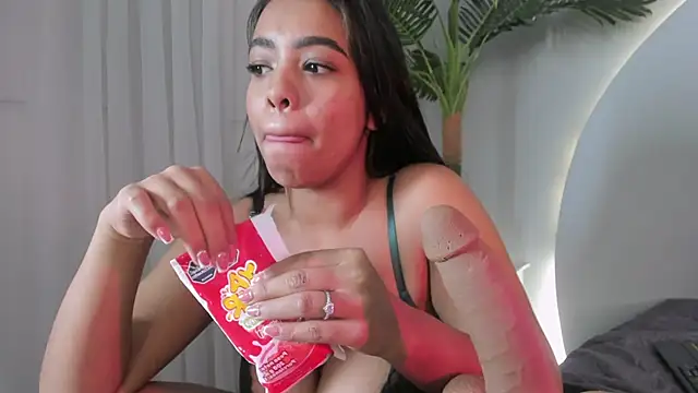 Chat XXX ao vivo de CannelaSmith