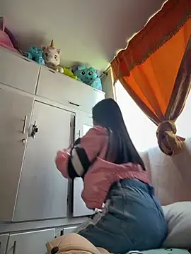 PamelaFt1 Adlı Modelin Canlı XXX Sohbeti