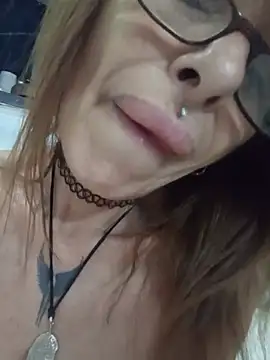FrozenWaffle Chat XXX in diretta