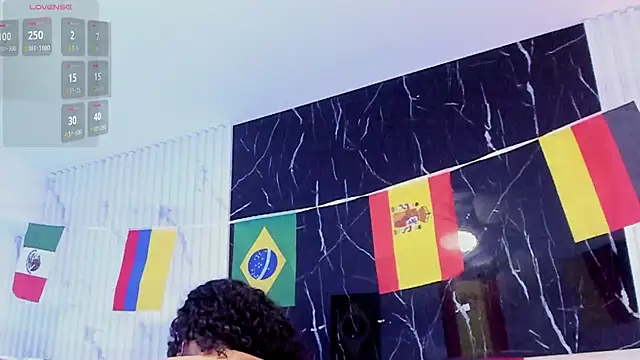 Reginavegaan Live XXX chat