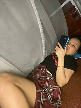 Czat XXX na żywo – Ivy_Trix2