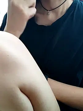 Aashikalaa's Live XXX Chat