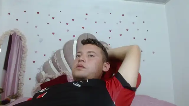 sven_fox723 élő XXX-chatje