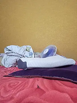 LiluHot Chat XXX live