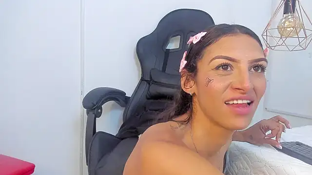 Czat XXX na żywo – Abril_Castroo