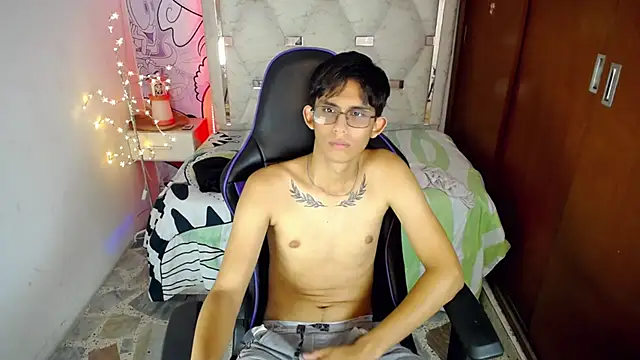 zxvn_n Live XXX-Chat
