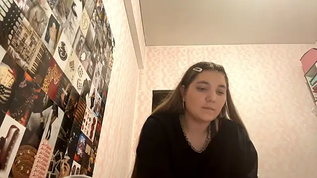 Chat XXX en directo de JanineThielman