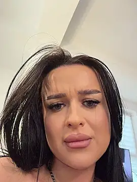 Katty_Pery Chat XXX in diretta