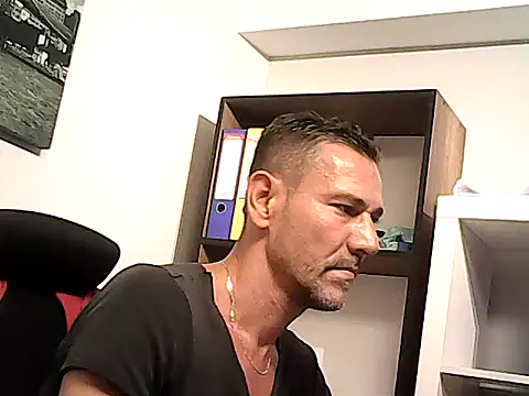 Онлайн чат XXX mastercharisma35