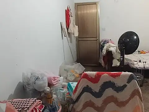 RebelAura Obrolan Langsung XXX