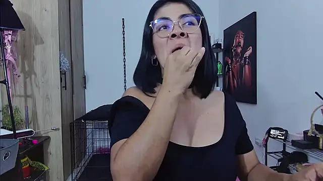 Andreas-grace Live XXX Chat