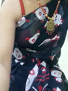 darlingangelina07 Show in webcam