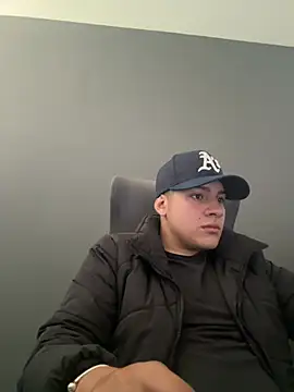 oliver_Ferrer – webcam-show