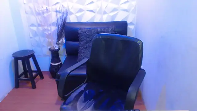 Elliot_23's Webcam Show