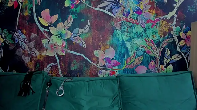 RoseBlooom's Live XXX Chat