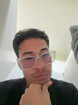 TavoHot_'s Live XXX Chat
