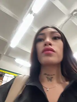 دردشة Bonny_Eva الجنسية المباشرة
