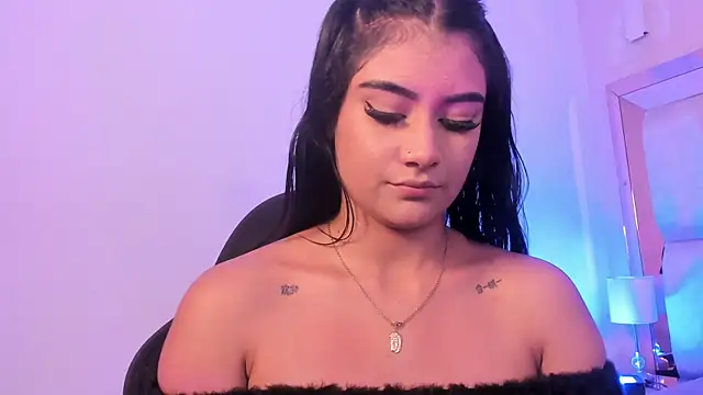 KatherineRuiz_のライブXXXチャット