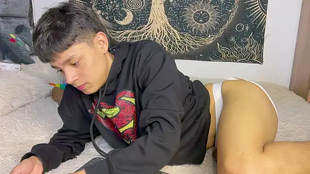 Andy_Belier23's Live XXX Chat