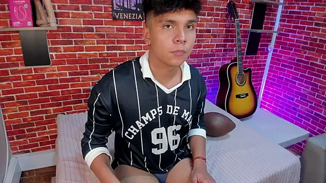 Thiago_Kozak – Live XXX-chat