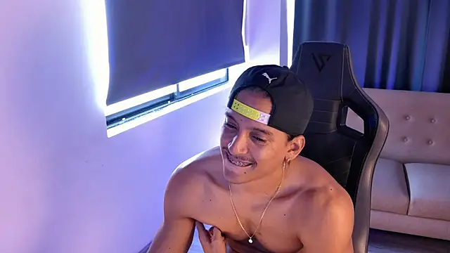 Czat XXX na żywo – Liam_V