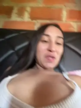 RAKEL37's Live XXX Chat