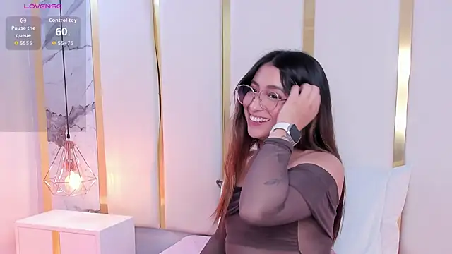 Chat XXX ao vivo de KamilaVegga