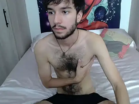Adrien_polo live XXX chat