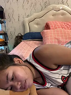 Chat XXX en directo de Ponthip