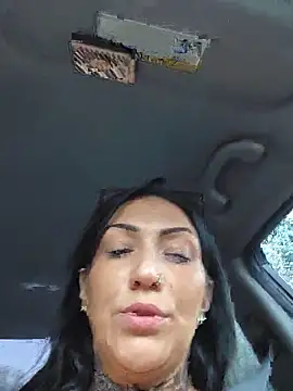 LittleMissEeve's Live XXX Chat