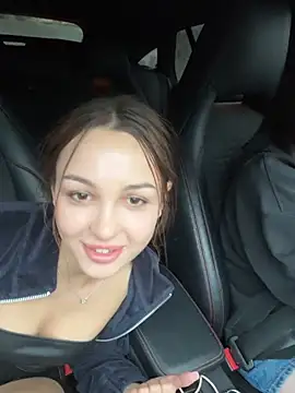 Онлайн чат XXX DoloresXO