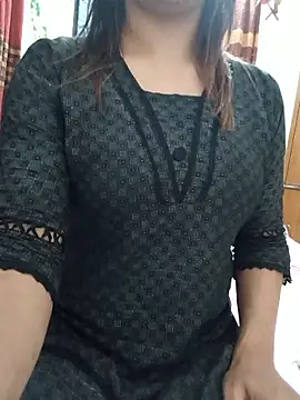 Tanha18n Live XXX chat